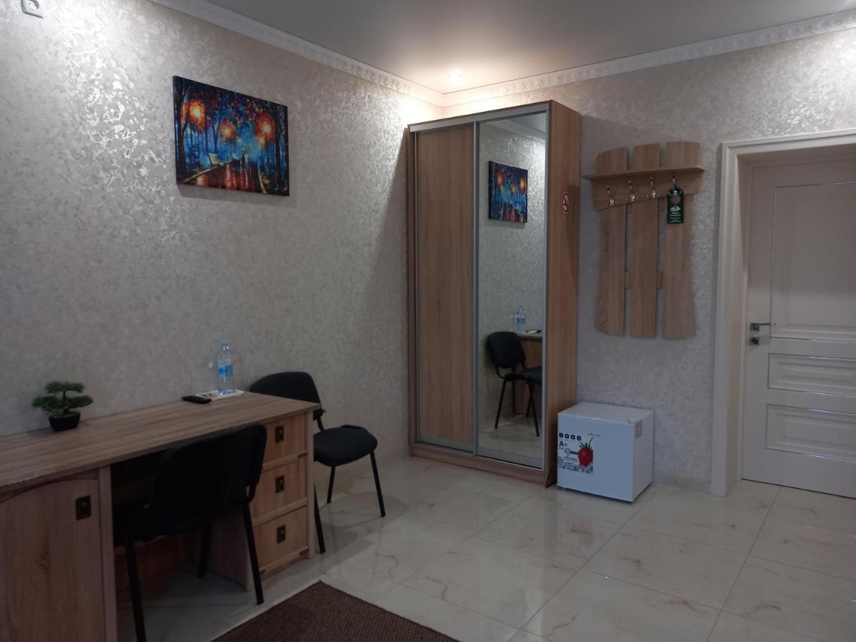 Готель River House Umanʼ المظهر الخارجي الصورة