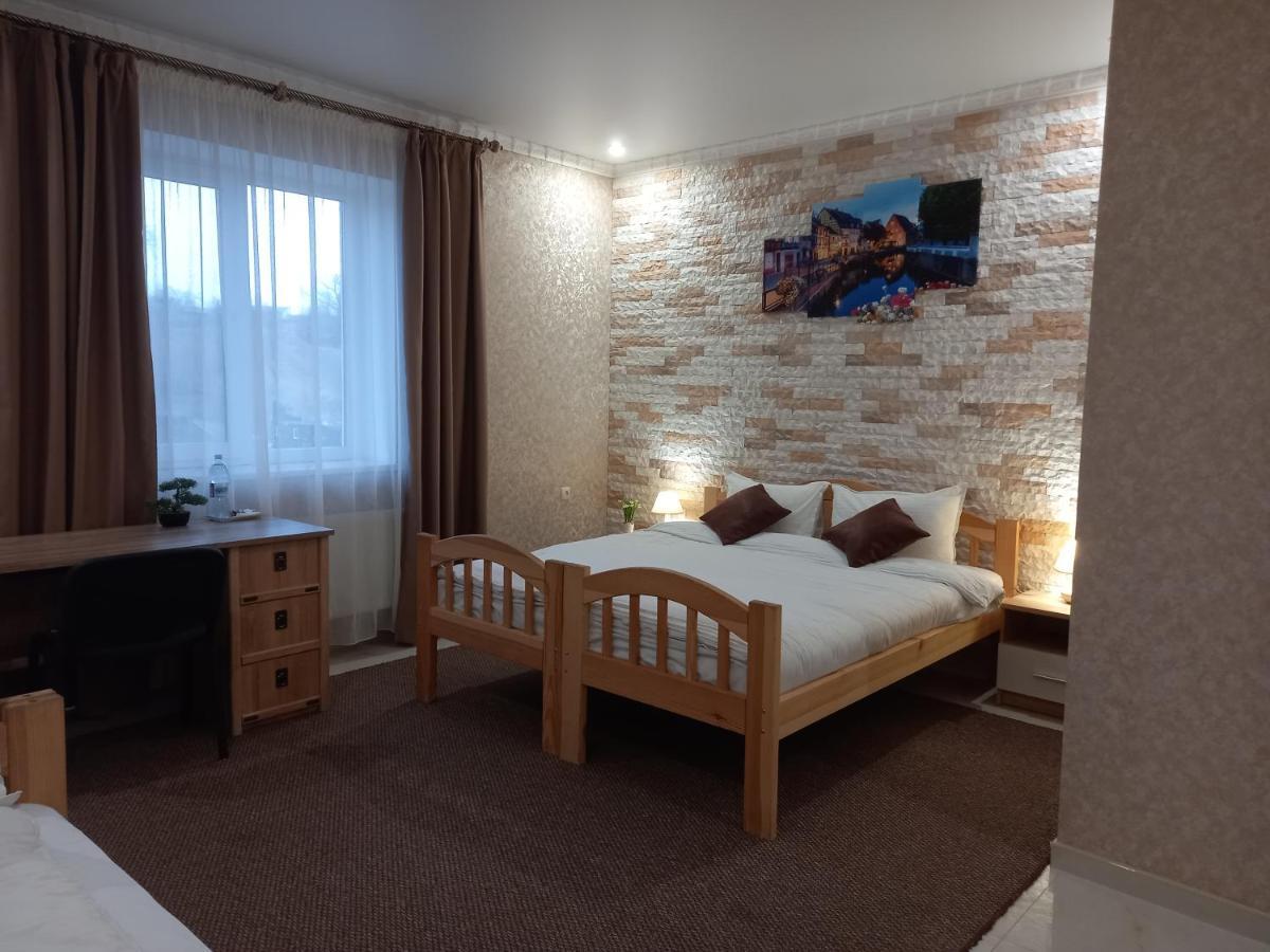 Готель River House Umanʼ المظهر الخارجي الصورة
