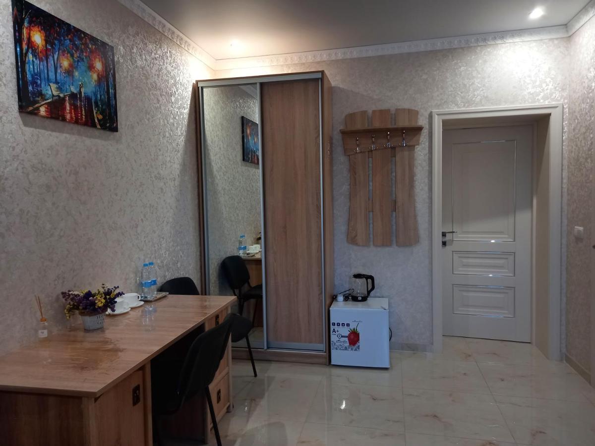 Готель River House Umanʼ المظهر الخارجي الصورة