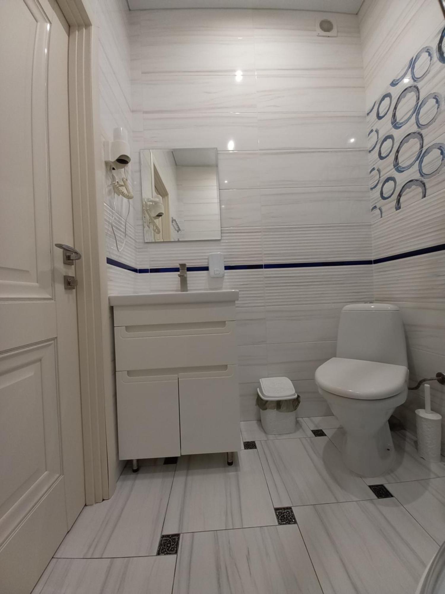 Готель River House Umanʼ المظهر الخارجي الصورة
